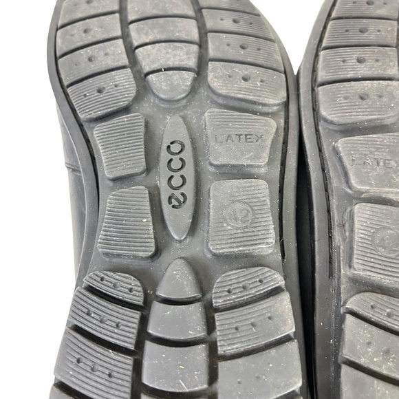 ECCO Black Slip On Drivers Driving Loafers Genuine Leather Slip On Shoes sz 41 - Picture 14 of 16